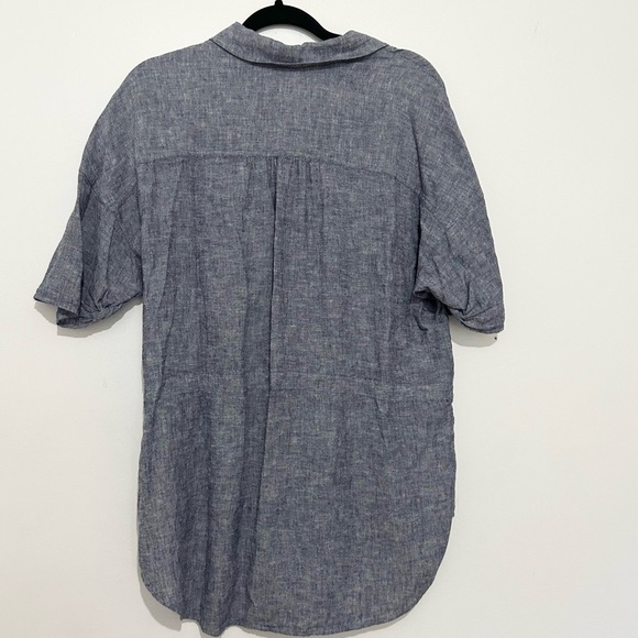 Carlson Chambray Linen Button Up Top size medium - Picture 2 of 4